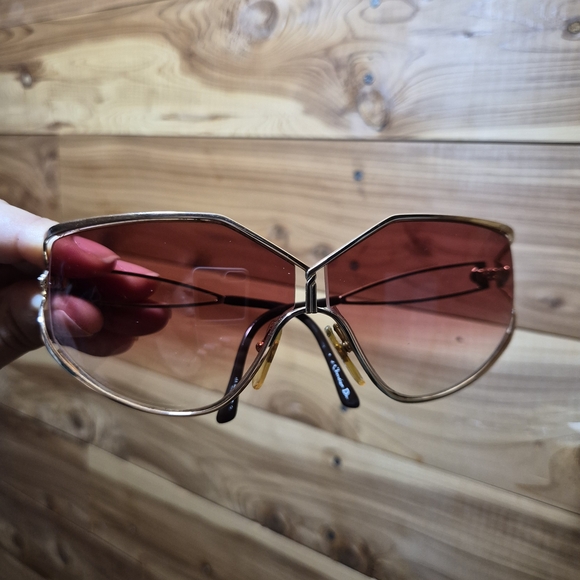 Dior Gold Frame Sunglasses with Pink Red  Lenses - Picture 1 of 9